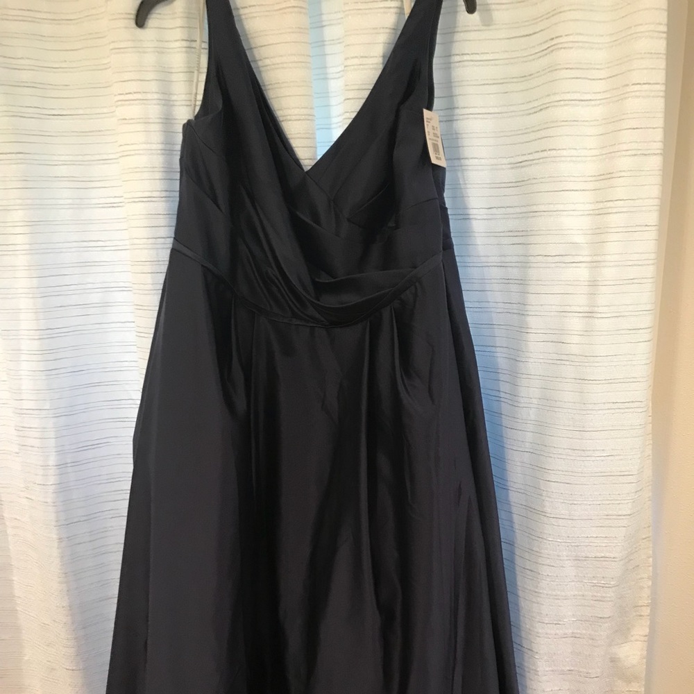 New with Tags Davids Bridal Dress with Pockets